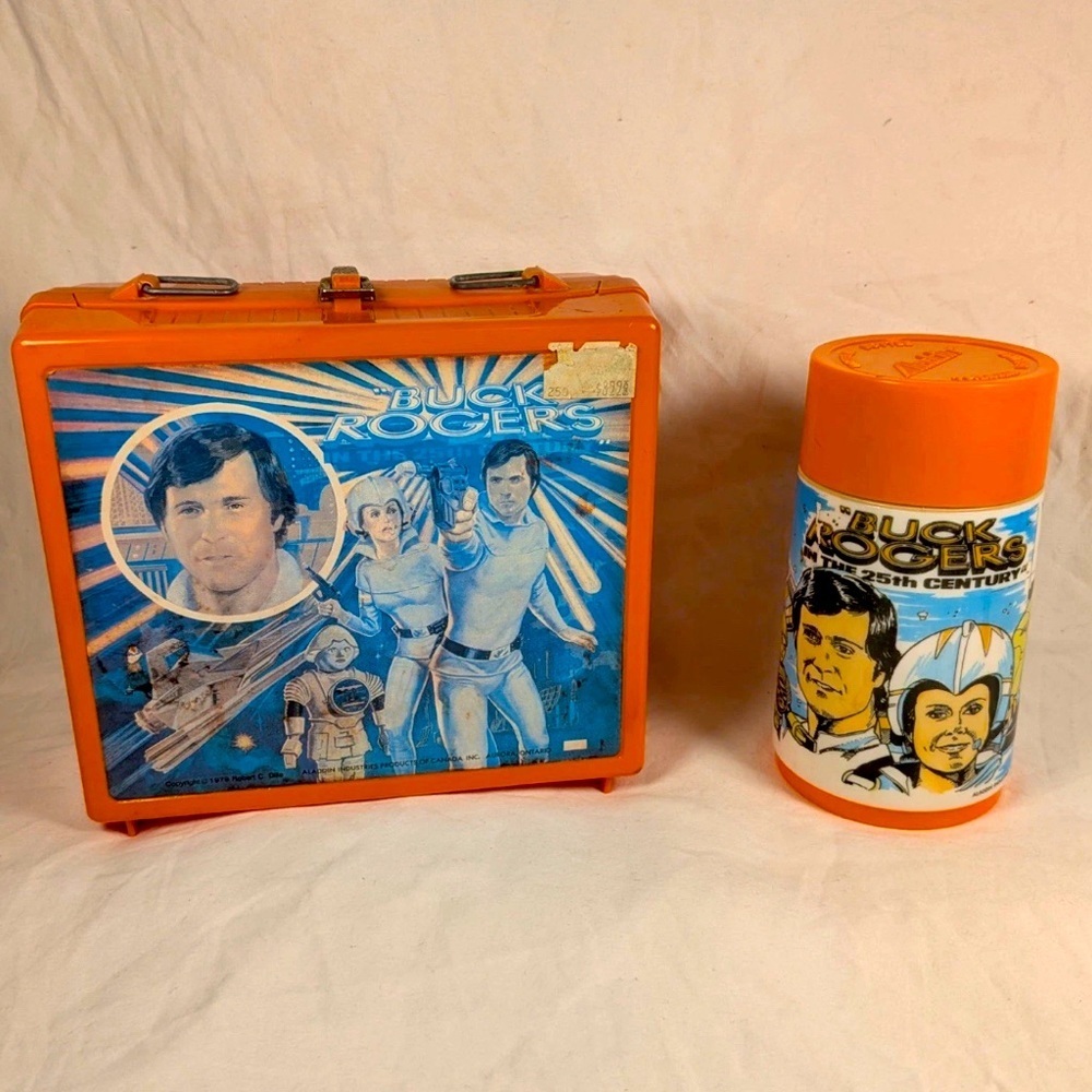 VINTAGE 1979 BUCK ROGERS IN THE 25TH CENTURY CANADIAN ALADDIN LUNCH BOX THERMOS